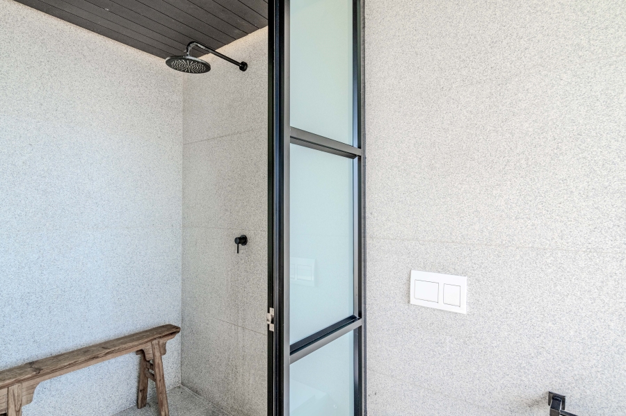 To Let 3 Bedroom Property for Rent in Camps Bay Western Cape